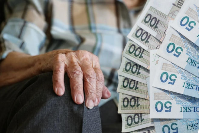 Brak pieniędzy na leki to częsty problem. Poznaj proste sposoby na zbudowanie poduszki finansowej