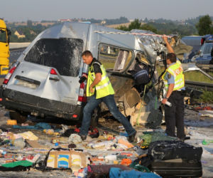 Wypadek polskiego autokaru w Niemczech obok Drezna. NIE ŻYJE 9 osób, około 40 rannych
