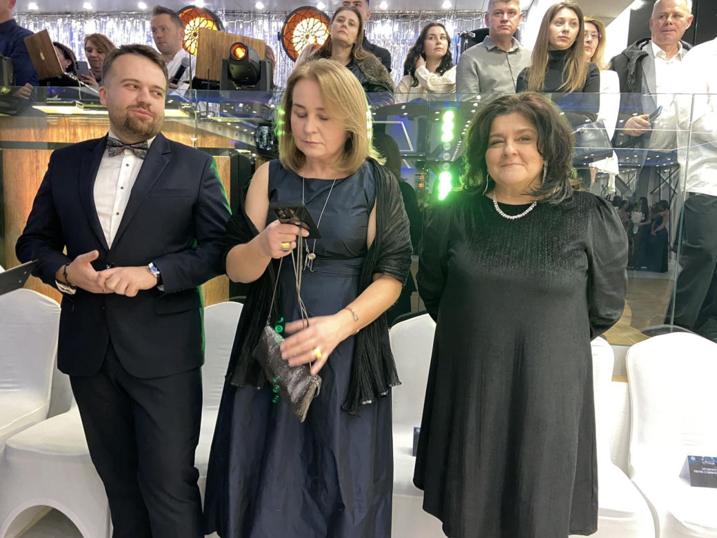 Bal studniówkowy 2024 II Liceum Ogólnokształcącego w Starachowicach