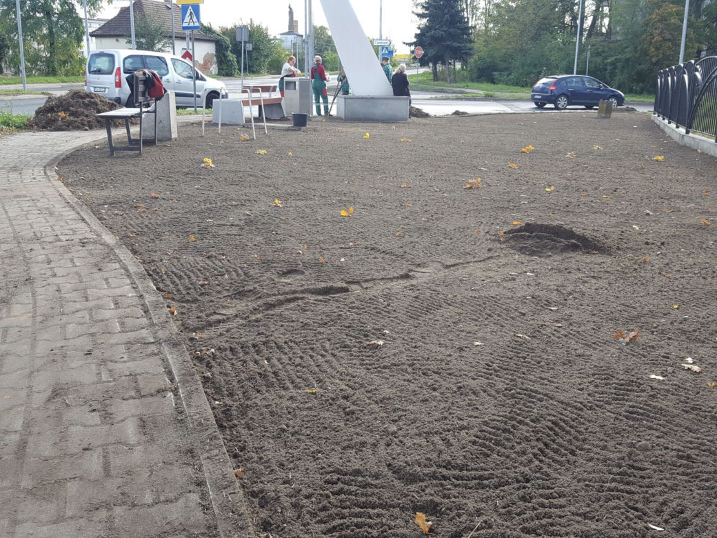  Zazieleni i ... zabieli si​ę pod szybowcem na Zatorzu