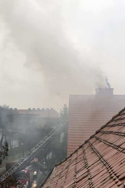 Pożar na wrocławskim Sępolnie we Wrocławiu 