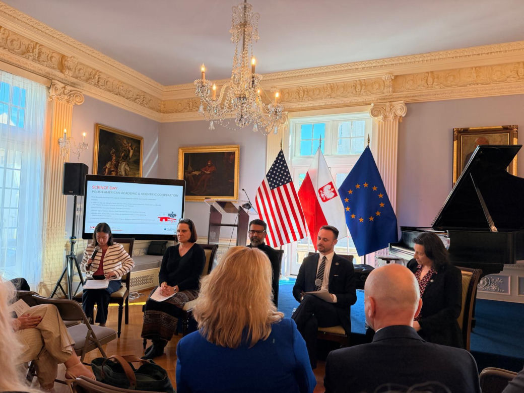 Polskie uczelnie i NAWA ruszyły do USA z edukacyjną misją