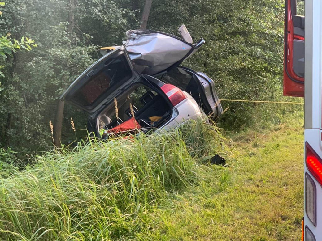 Śmiertelny wypadek w Wesołej. Czołowe zderzenie z ciężarówką 