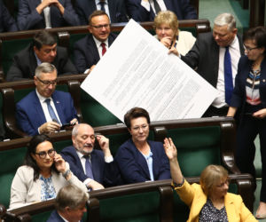 Okrutna karykatura Suskiego. Poseł obśmiał koleżankę z sejmu