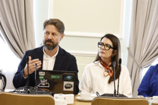 Dymińscy szukają syna już trzeci rok. Ślad urywa się na moście w Warszawie