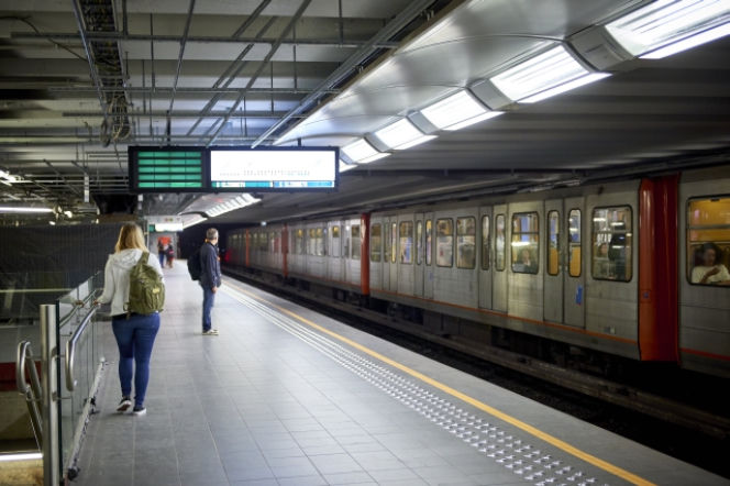 Metro 12 grudnia