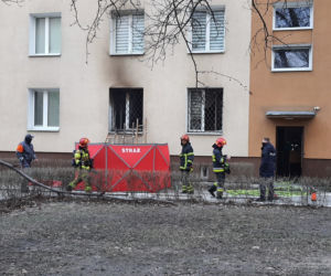 Dramatyczny pożar w bloku na Pradze