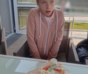 Choroba odebrała Lence mowę, niech nie zabierze uśmiechu. Dramatyczny apel rodziców 11-latki