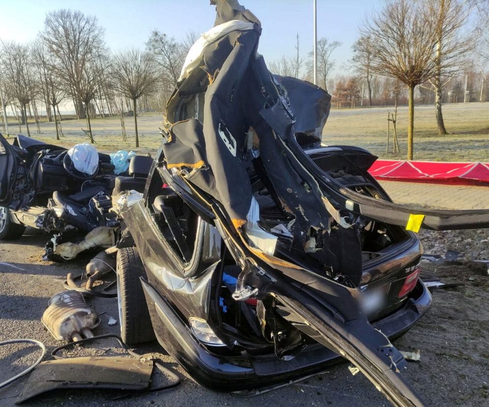 Tragiczny wypadek w Trzciance! Trzej młodzi mężczyżni zginęli na miejscu