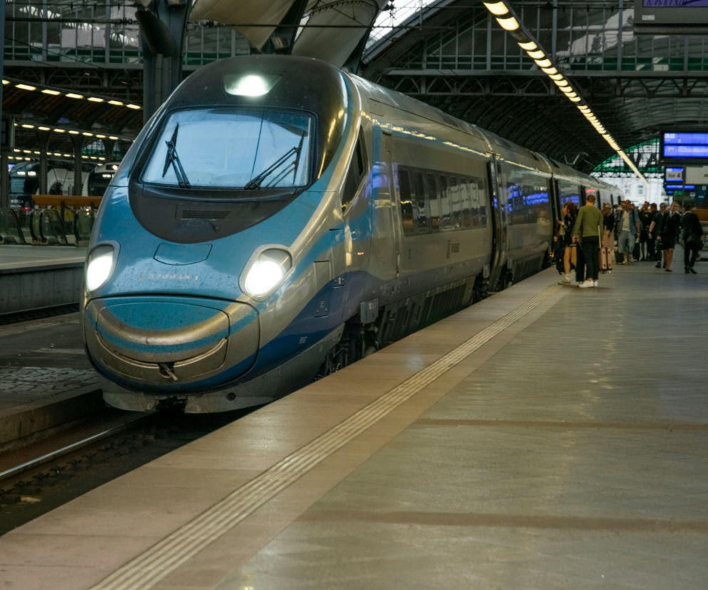 Podwójne Pendolino wjedzie na polskie tory. Skład będzie miał 400 metrów!