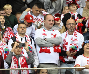 Kibice na meczu Polska - Rumunia. Znajdź się na zdjęciach z Narodowego!