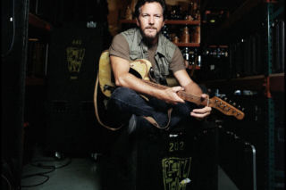 Eddie Vedder obiecuje - Pearl Jam pracuje nad nowym materiałem! Co z nowym perkusistą zespołu?