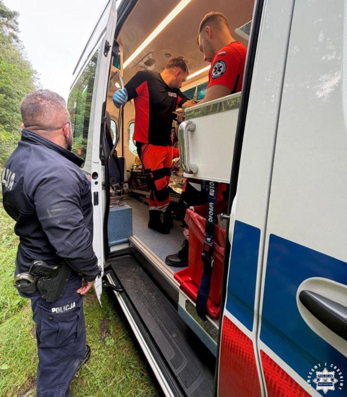 Szczęśliwy finał dramatycznych poszukiwań w Suchedniowie. 75-letnia grzybiarka odnaleziona po dwóch dobach w lesie