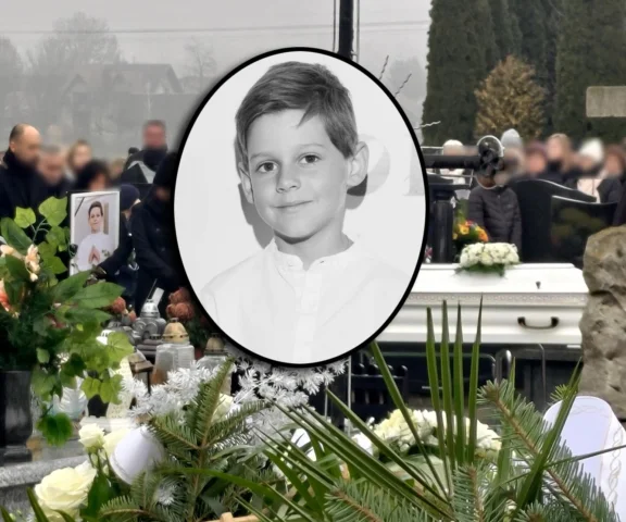 Mamo odchodzę, ale tylko na chwilę. Przejmujący wiersz