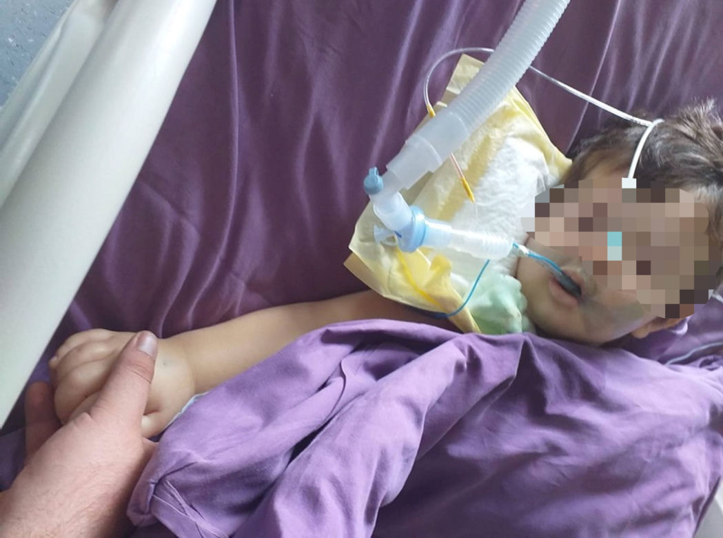 Uśpili Kubusia bo przeszkadzał im w seksie?