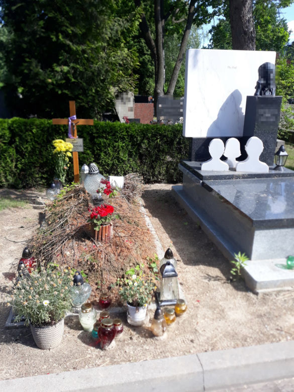 Grób Pawła Królikowskiego