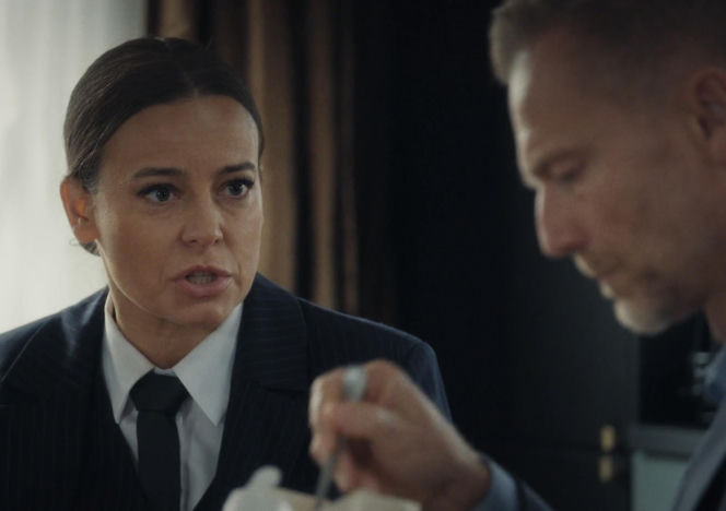 M jak miłość, odcinek 1912. Magda (Anna Mucha), Andrzej Budzyński (Krystian Wieczorek)