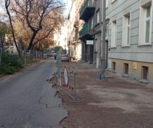 Remont placu Biskupiego