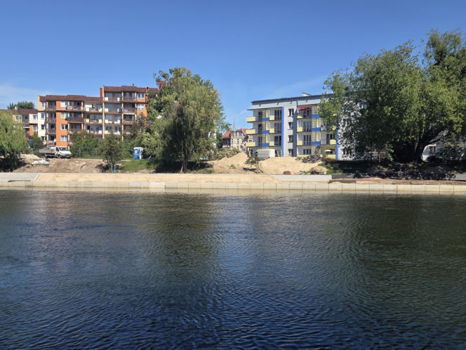 Rewitalizacja bulwarów nad Brdą. Umocnione nabrzeże i nowe ścieżki!