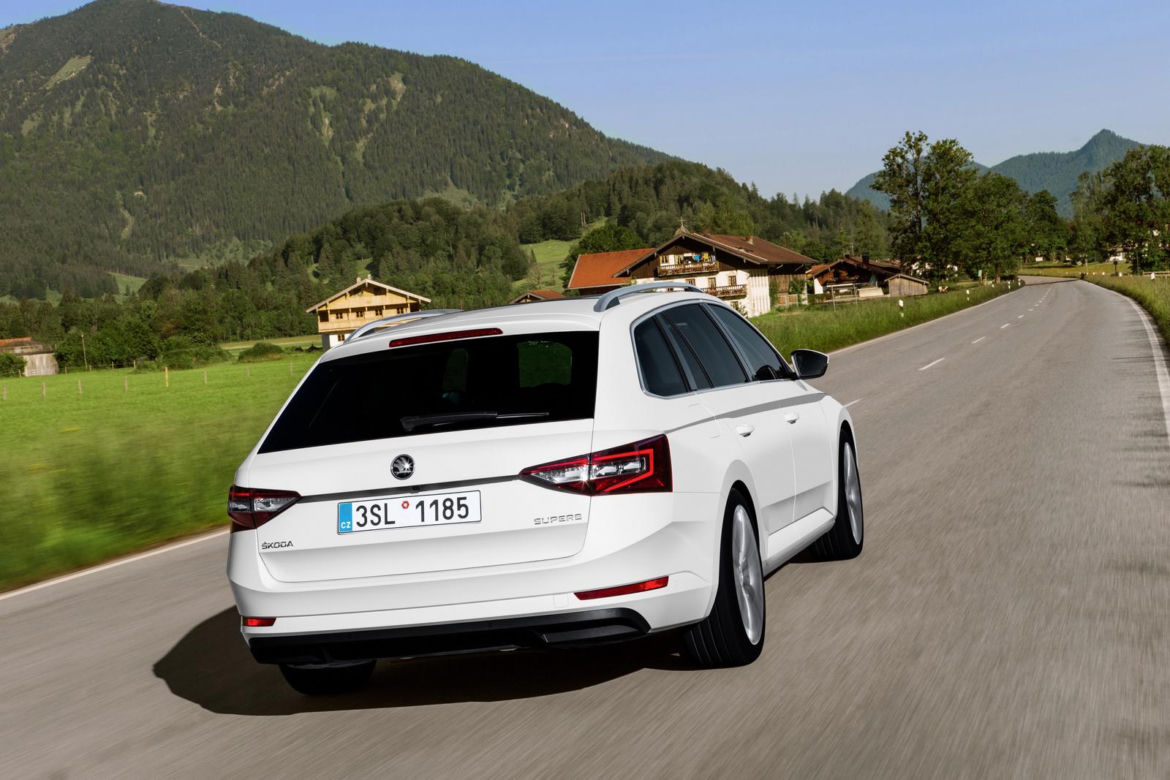 Nowa Skoda Superb Combi