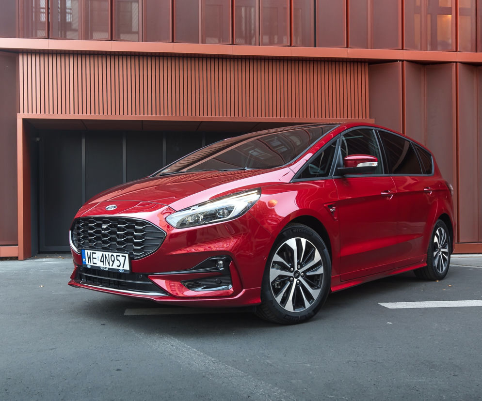 Ford S-MAX Hybrid ST-Line