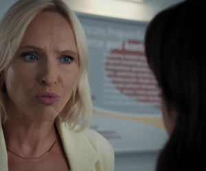 M jak miłość, odcinek 1915. Dorota (Iwona Rejzner), Aneta (Ilona Janyst)