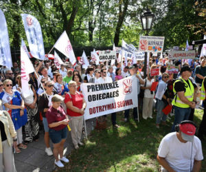 Protest nauczycieli. Chcą podwyżek. Ile zarabia się w polskich szkołach?