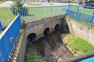 Prezes starachowickich wodociągów ujawnia przyczynę zanieczyszczenia Kamiennej