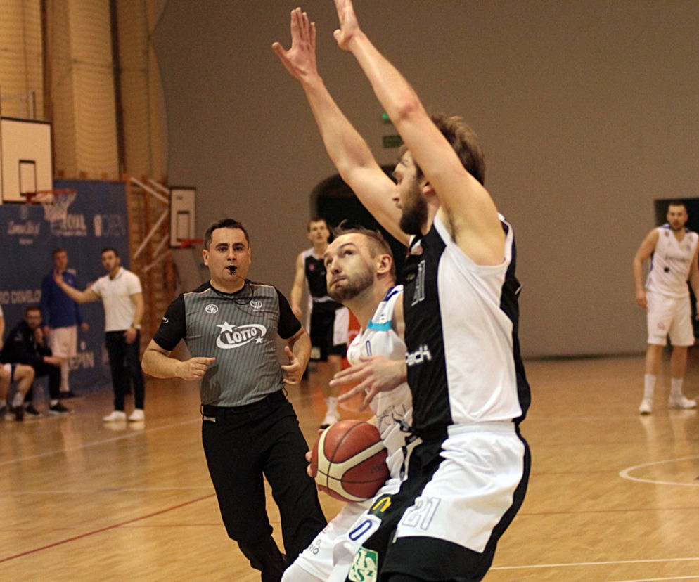 Łódź zatonęła. Koszykarze Rycerzy Rydzyna już w ćwierćfinale play-off II ligi        