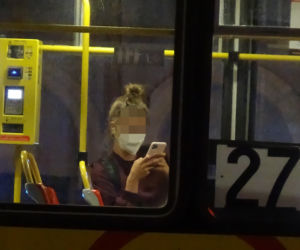 Motorniczy oskarżył pasażerkę o zakażenie koronawirusem