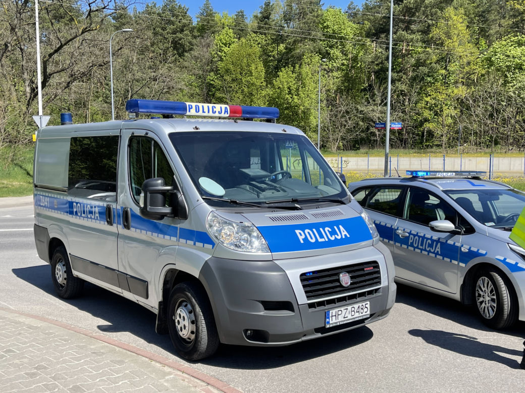 Pijany wiózł 8-letnią córeczkę. Mężczyzna wjechał w tył innego auta 