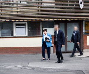 Szydło pojechała tłumaczyć się z billboardów
