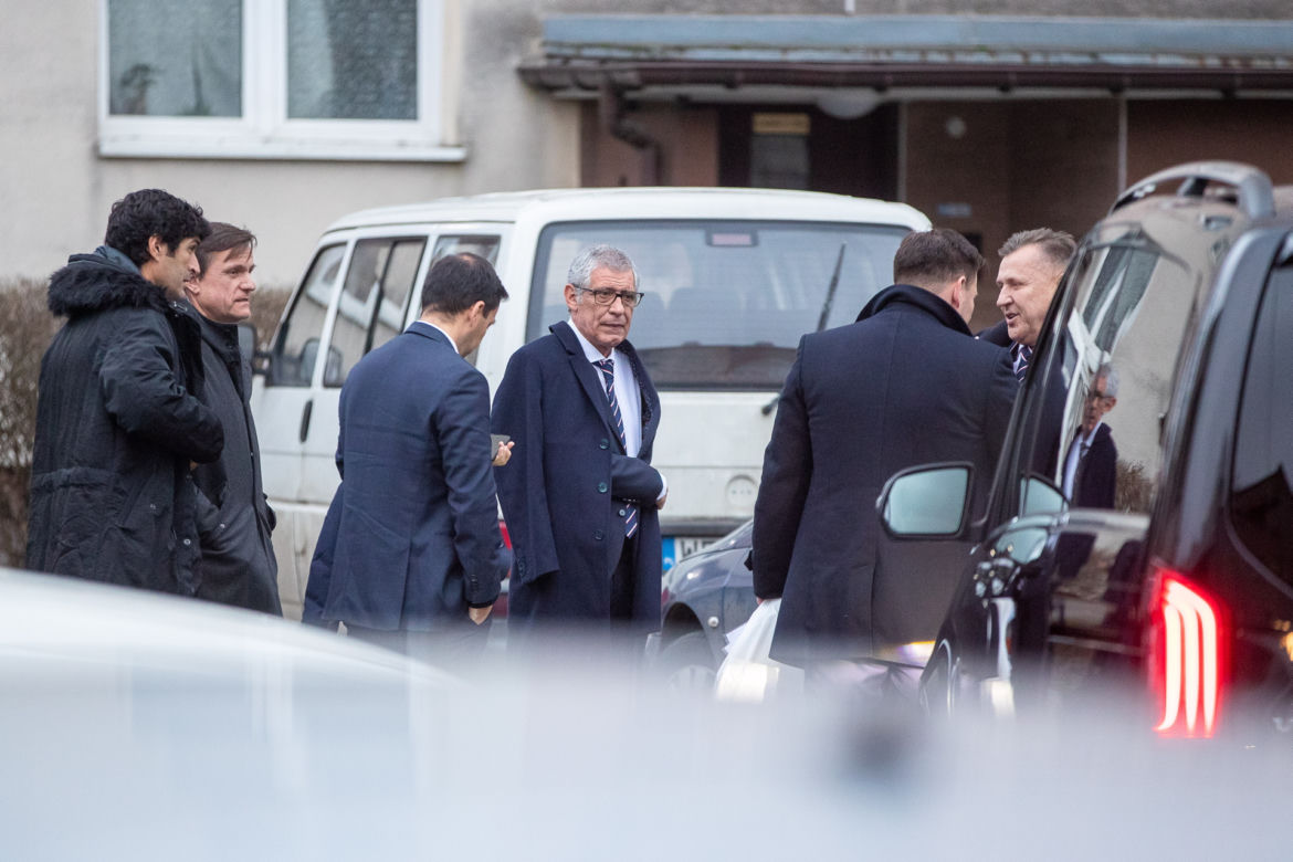 Najpierw piwko, potem lotnisko. Oto dzień Fernando Santosa w Polsce