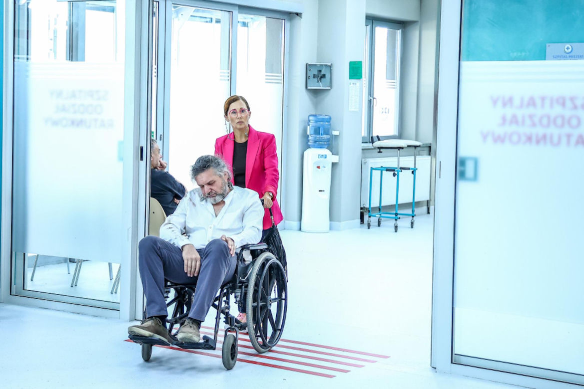 Szpital św. Anny, odcinek 2: Onkolożka Zyta stanie przed trudnym wyzwaniem. Uratuje marzenia chorego na raka pacjenta? - ZDJĘCIA