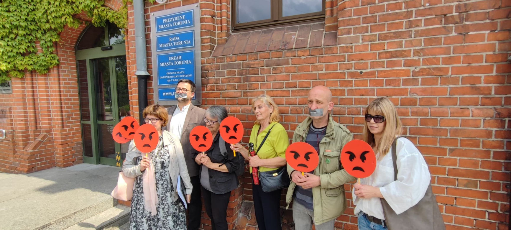 Gigantyczny spór o Park Naturalny Wrzosowisko. Ogromne emocje podczas sesji Rady Miasta Torunia