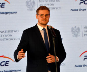 Ci politycy pokonali koronawirusa