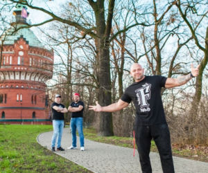 Stworzyli kalendarz ze znanymi bydgoszczanami! Cały dochód przekażą na dom dziecka