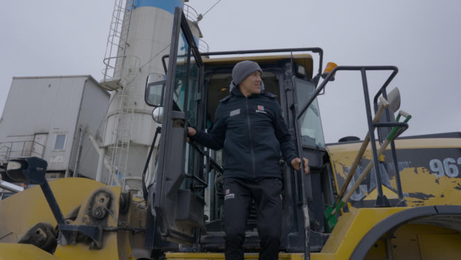 Maciej Janowski porzucił motocykl dla 10-tonowej bestii! Groziła mu praca na etacie