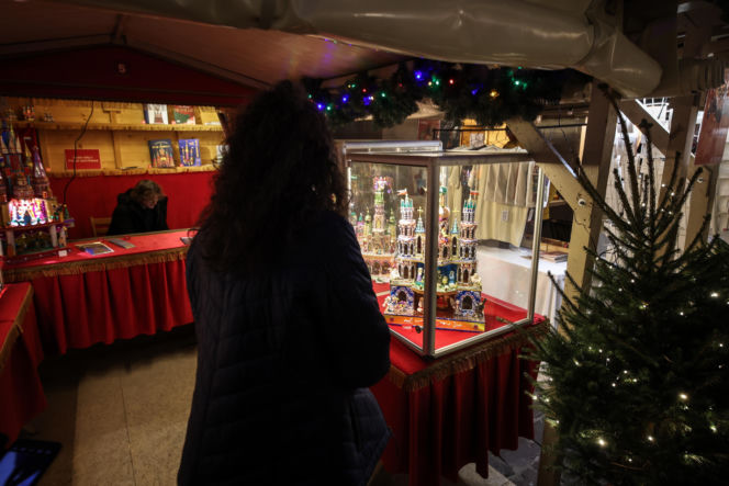 Kiermasz Bożonarodzeniowy na Małym Rynku w Krakowie