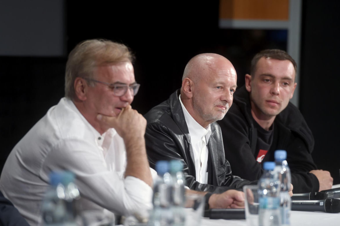 Debiutował jako Magik w "Jesteś Bogiem". Tak na przestrzeni lat zmienił się Marcin Kowalczyk