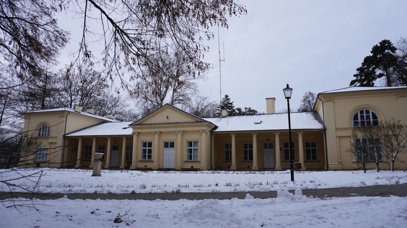 Pomysł na jednodniową wycieczkę niedaleko Lublina. W Garbowie możesz podziwiać kościół w stylu neogotyckim i dworek kupiony od rodziny Czartoryskich! 