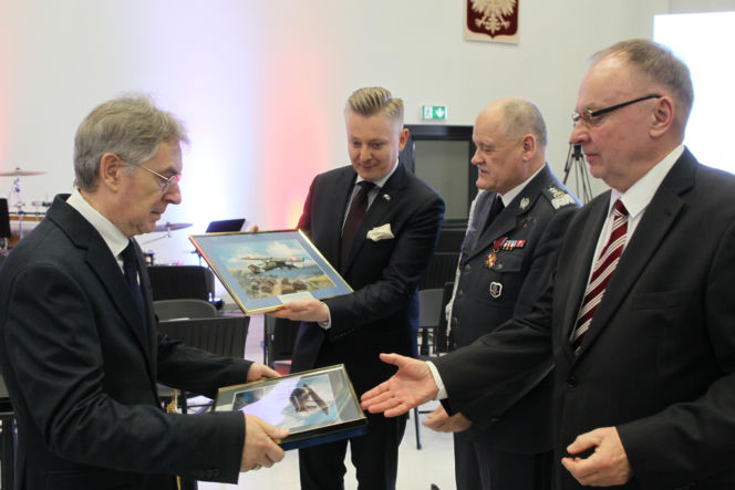 Inauguracja obchodów 100-lecia historycznego lotu. Orliński i Kubiak  polecieli z Warszawy do Tokio i z powrotem