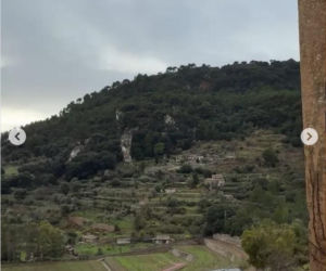 Tak nie wygląda przeciętna 69-latka! Olejnik zachwyca formą w mini