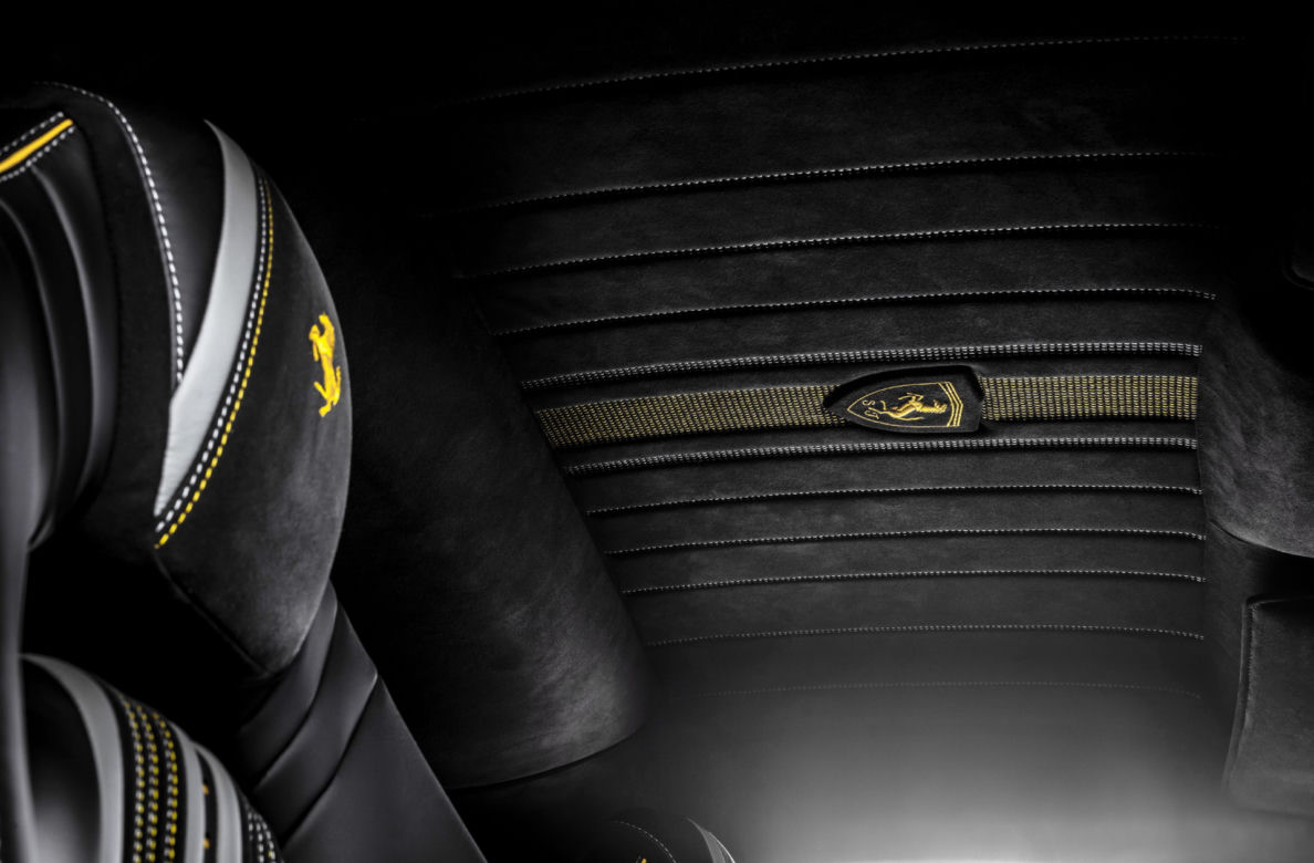 Ferrari 812 Superfast po tuningu Carlex Design