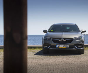 Opel Insignia Country Tourer 1.6 Turbo 200 KM A6