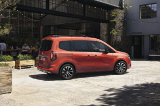 Powrót po latach! Debiutuje nowe, RODZINNE Renault Kangoo - ZDJĘCIA