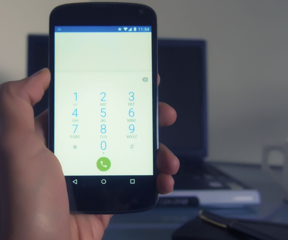 Sanok. Odebrał telefon i stracił ogromną sumę pieniędzy! Został oszukany metodą spoofingu