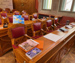 Przedmioty na aukcję Wydawnictwa Literackiego