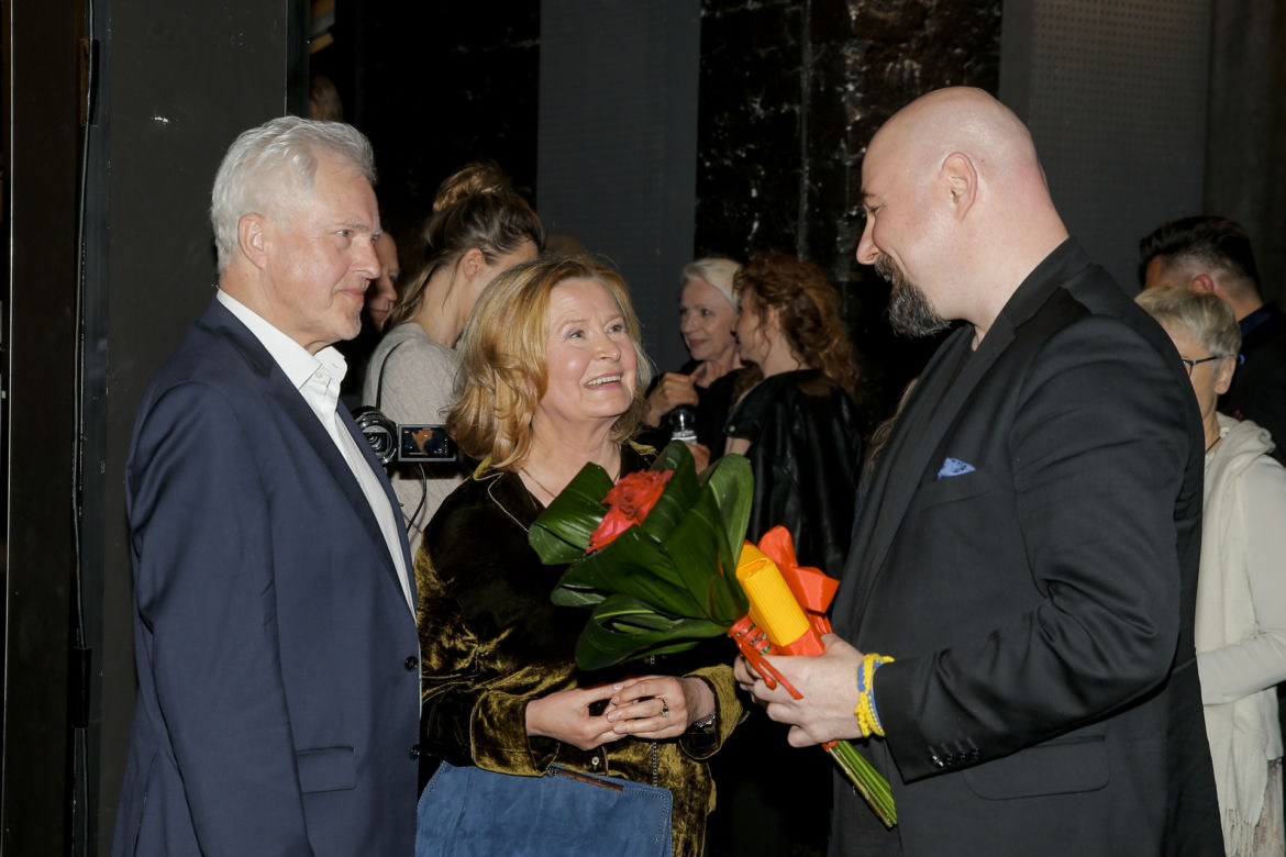 Tak dziś wygląda słynna Elżunia z "Klanu". Barbara Bursztynowicz ma 69 lat, najnowsze zdjęcia szokują