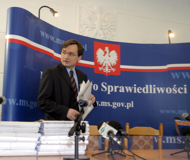 Zbigniew Ziobro - od szeryfa do uciekiniera